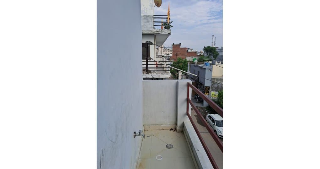 Rent Now 1Room Set Near Mini Bypass, Bareilly — thumbnail 2