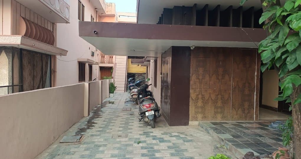 Rent Now 2000 SqFt Hall Near Gandhi Nagar, Bareilly — thumbnail 4