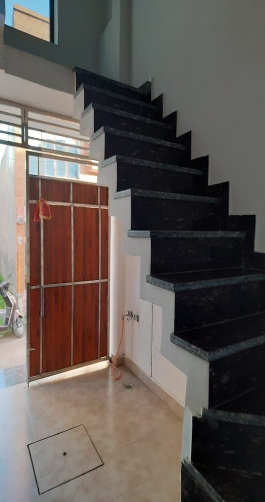 Buy Now 3BHK Semi Duplex House Near Dhorera Mafi, Bareilly — thumbnail 4