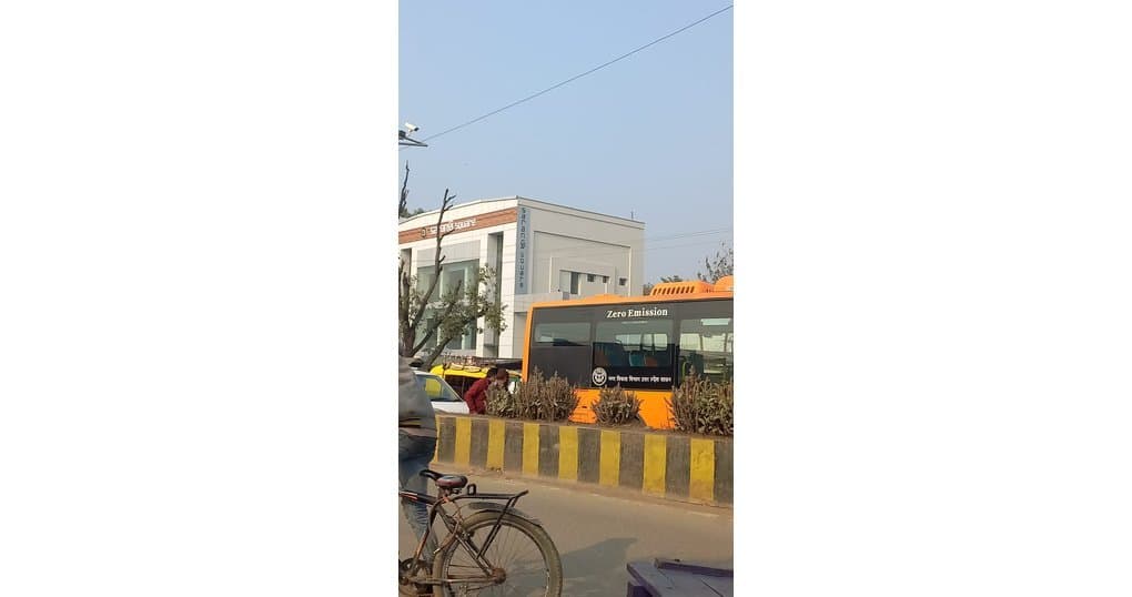 Rent Now 7000 SqFt Hall Near Mini bypass road, Bareilly — thumbnail 3