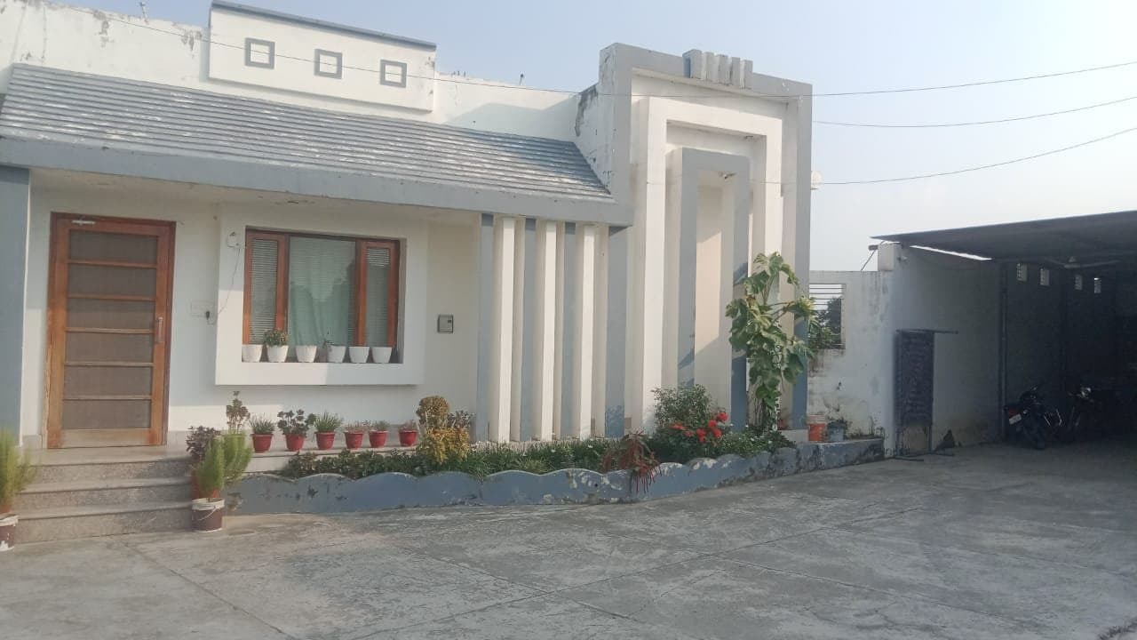 18 Acre Land with Kothi Farm House — thumbnail 2