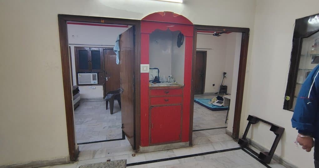 Rent Now 2BHK Set Near Ashish Royal Park Colony Dental College Road, Bareilly — thumbnail 3