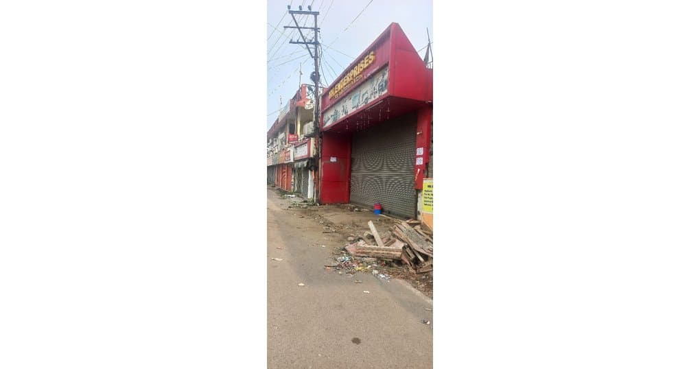 Rent Now 600 SqFt Shop Near Rampur Road, Haldwani — thumbnail 2