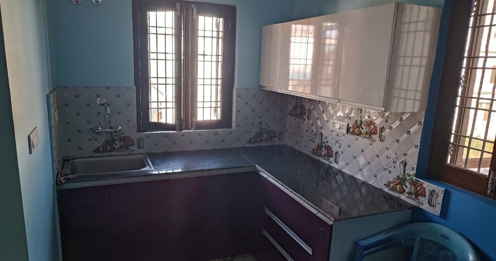 Rent Now 2Room Set Near Shiv Priya Banquet Hall Bithoriya No. 2, Haldwani — thumbnail 2