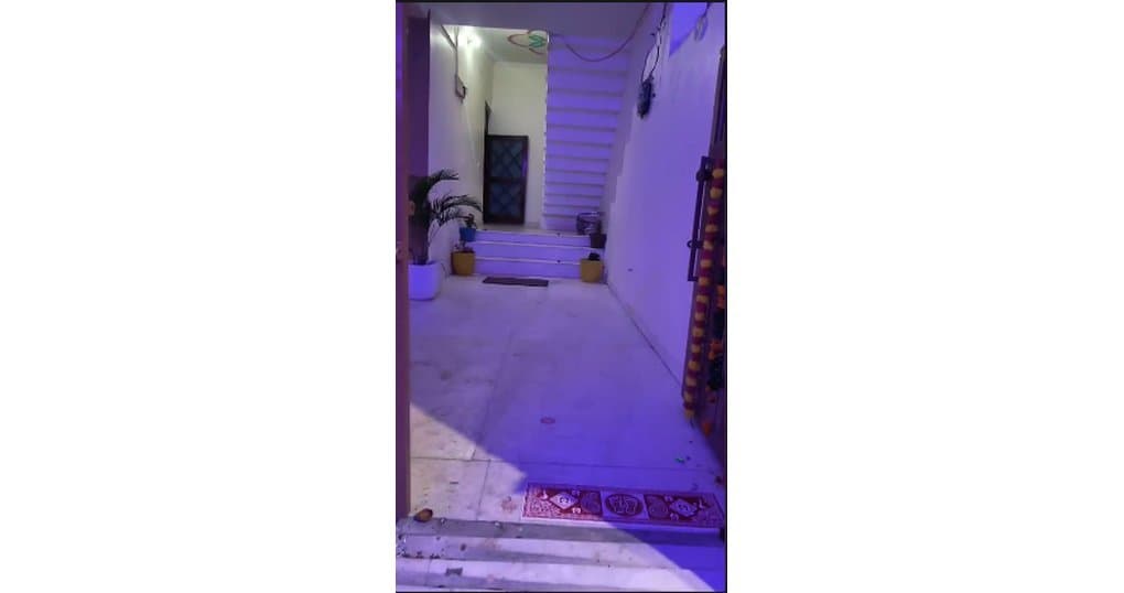 Rent Now 3BHK Set Near Rk Tent House Road Kusumkhera. Haldwani — thumbnail 4