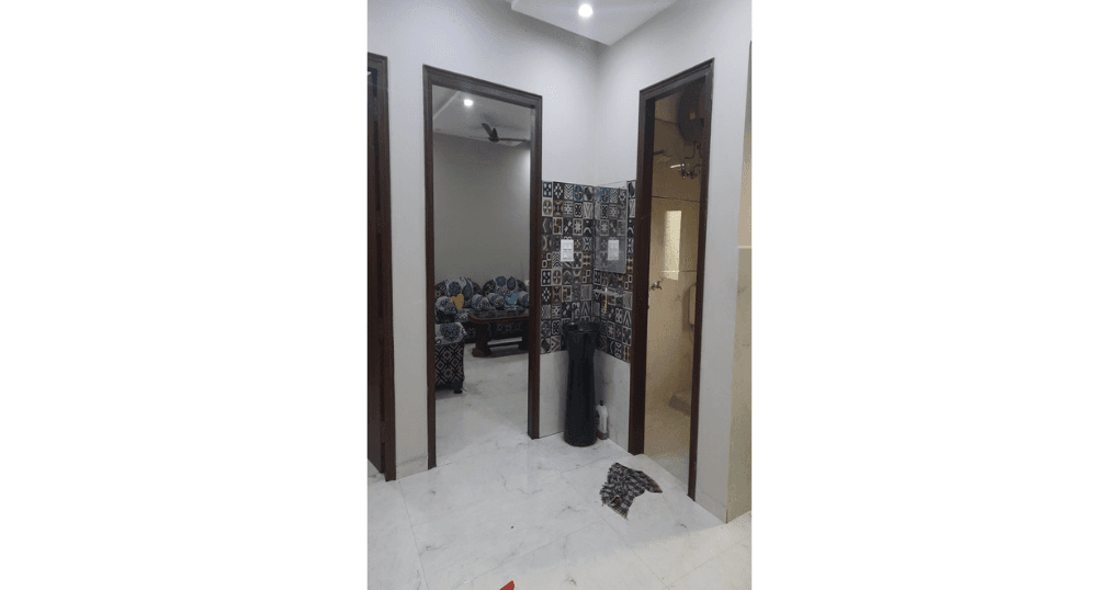 Rent Now 2BHK Flat Near SSP Office Civil Lines, Bareilly — thumbnail 2
