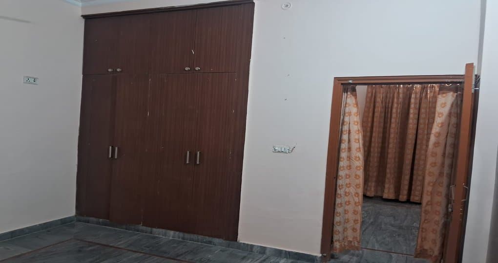 Rent Now 2Room Set Near Birla School Devalchaur, Haldwani — thumbnail 5