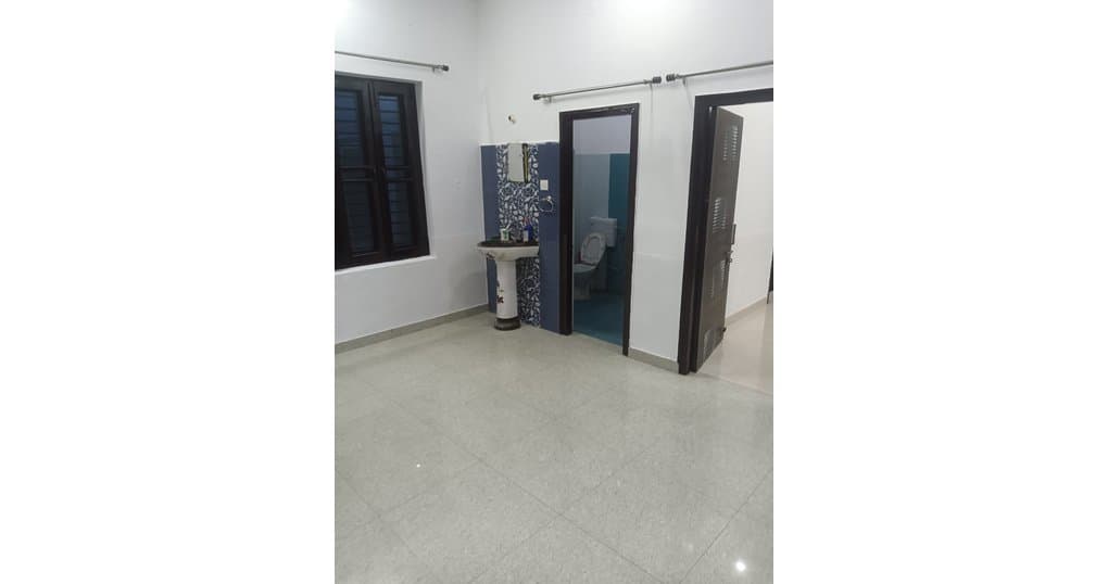 Rent Now 2BHK Set Near Bithoria no.1, Laldanth Road, Haldwani — thumbnail 6
