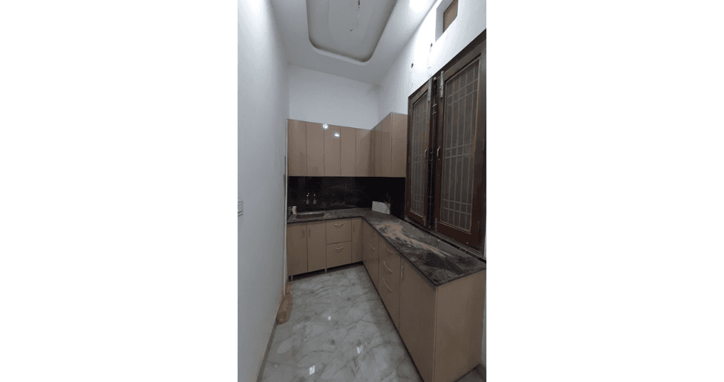 Buy Now 3BHK Semi Duplex House Near Rajeev Enclave 100 Fita, Bareilly — thumbnail 4