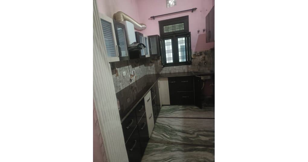 Rent Now 4Room Set Near Near RTO and Gas Godam Road, Haldwani — thumbnail 4