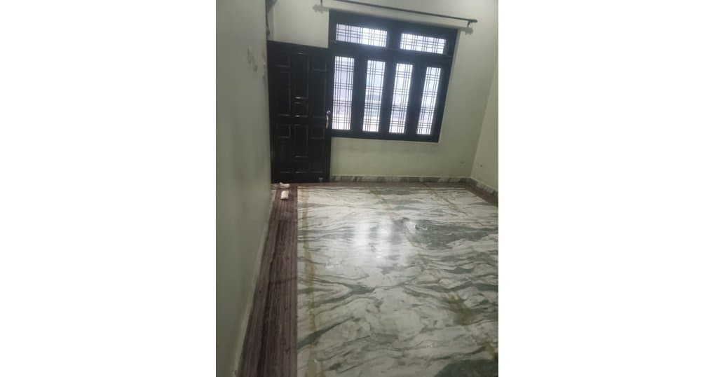 Rent Now 4Room Set Near Near RTO and Gas Godam Road, Haldwani — thumbnail 6