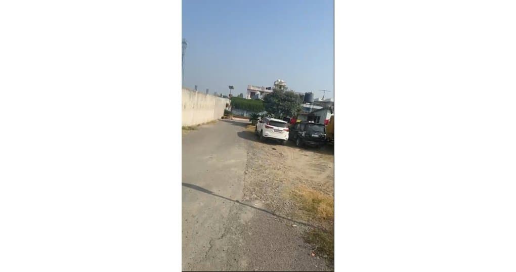 Rent Now 9000 SqFt Land for Godown Purpose Near NH Bareilly Road, Haldwani — thumbnail 3