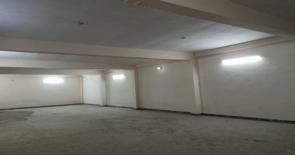 Rent Now 1950 SqFt Hall Near CB Ganj Mathurapur, Bareilly — thumbnail 4