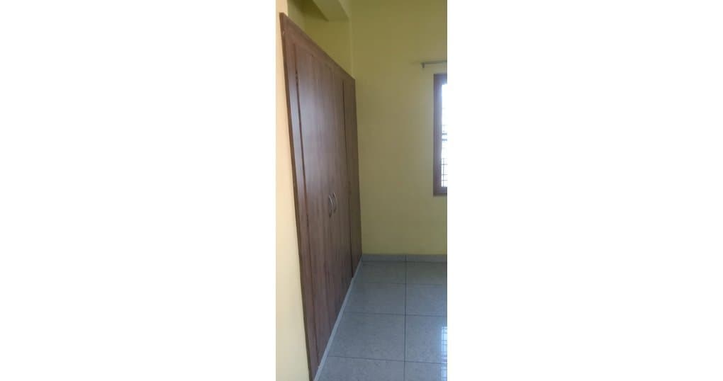 Rent Now 3Room Set Near RK Tent House Road Kusumhhera, Haldwani — thumbnail 2