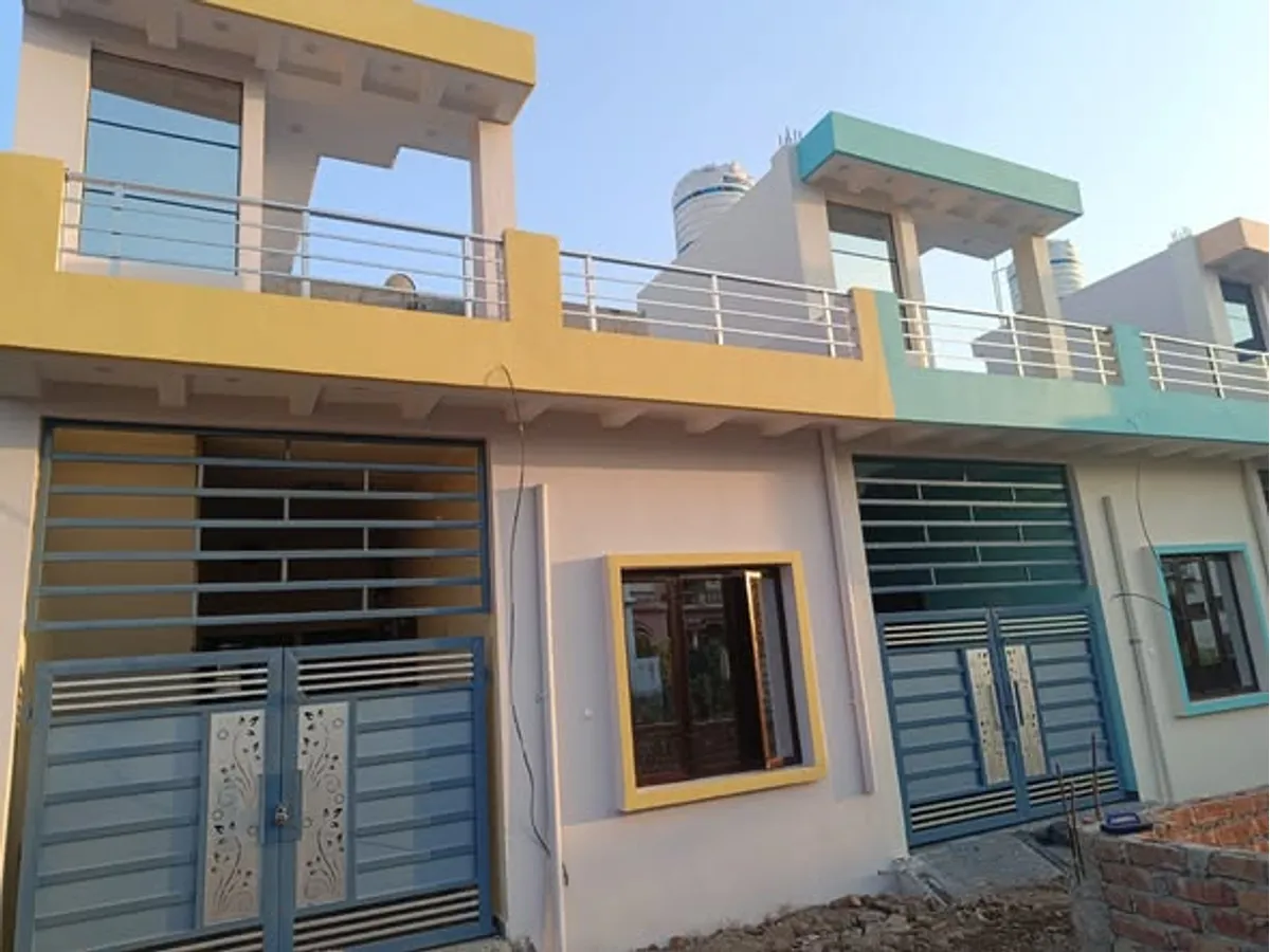 On Sale - 2 Rooms set House, Harawala, Near Highway for 35 Lakh