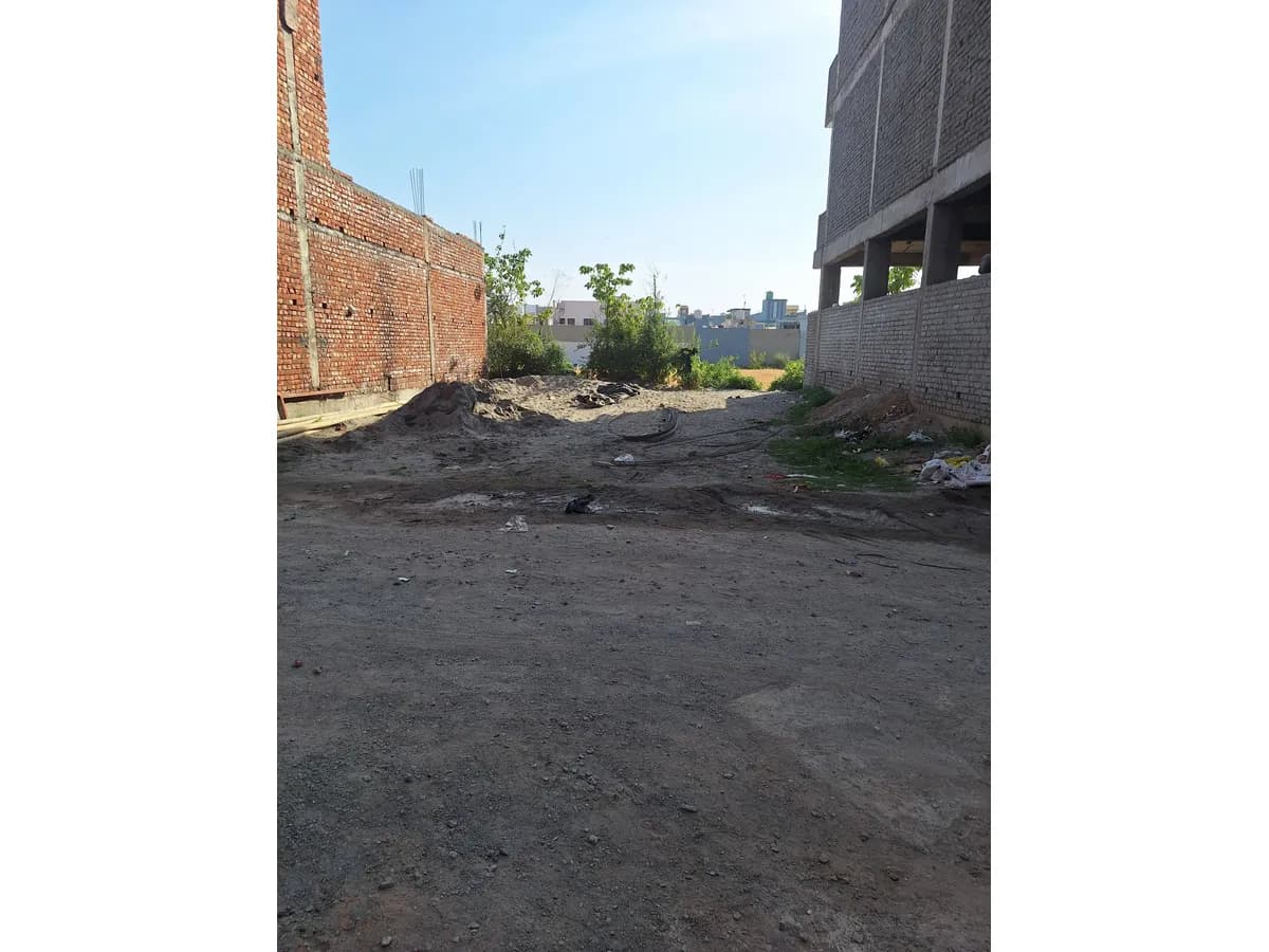 Prime 31x48 Land Plot for Sale Near ISBT Dehradun