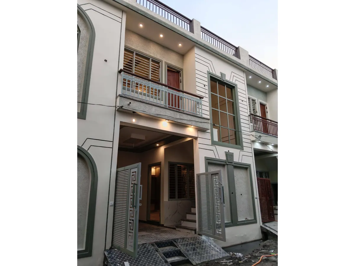 Independent 3 BHK Duplex House for Sale in Rajender Vihaar Dehradun