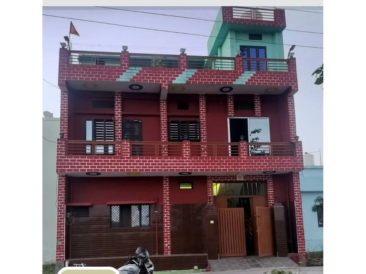Luxurious 3-Storey House for Sale in Rto Road Haldwani