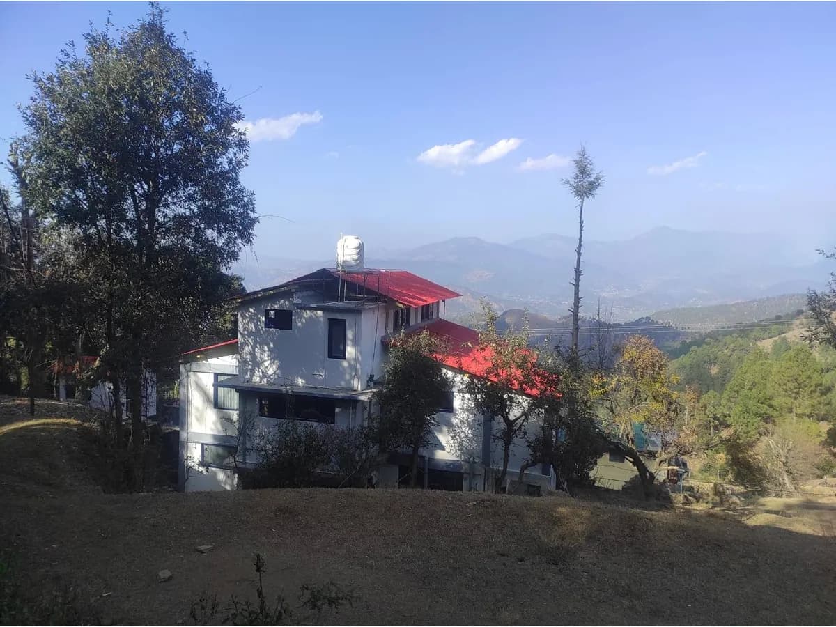 Stunning 7-Bedroom Cottage for Sale in Ranikhet