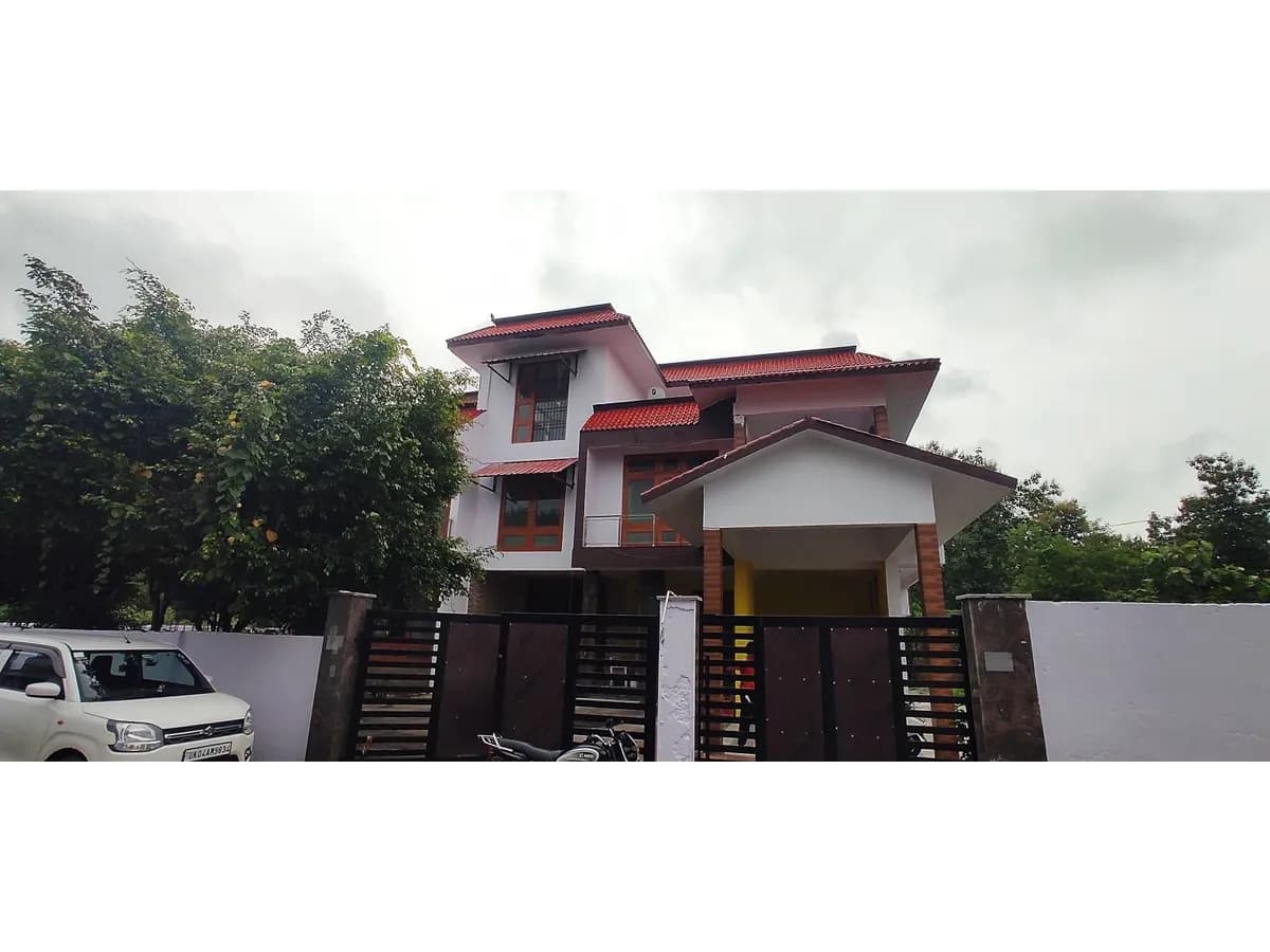 Spacious 5 Bedroom Villa for Rent in Haldwani