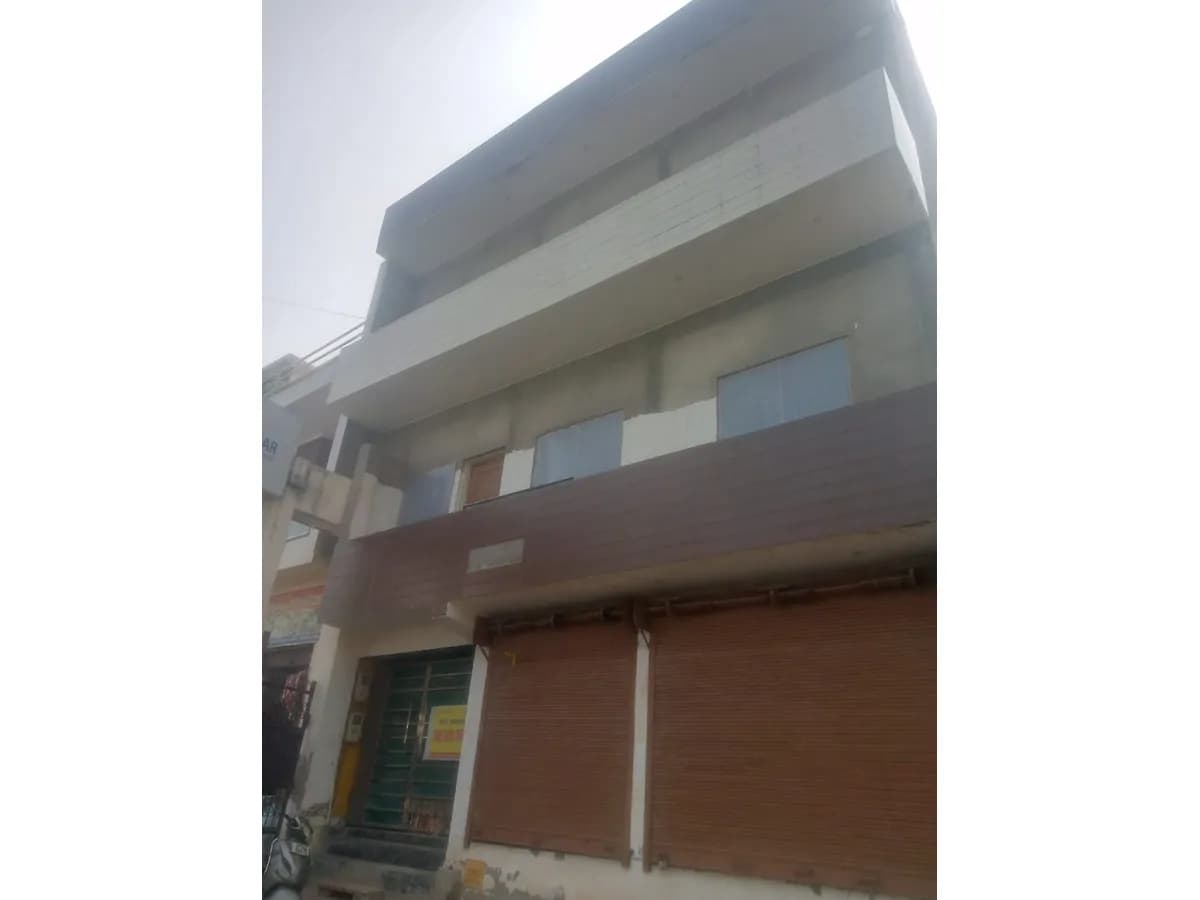 Elegant Three-Story Villa for Sale on Gwalior Road Dehradun