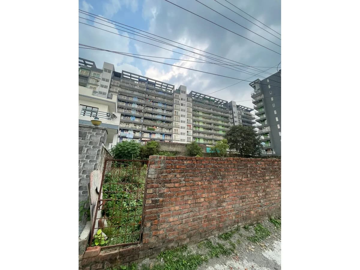 Prime 320 Gaj Land for Sale Near Pacific Golf Estate Dehradun