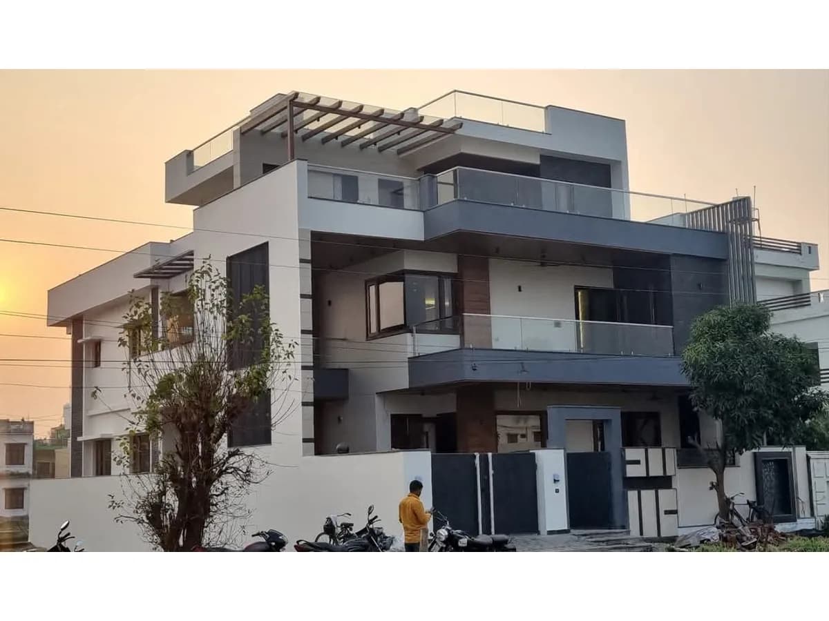 2 BHK House for Rent on Gas Godam Road, Haldwani