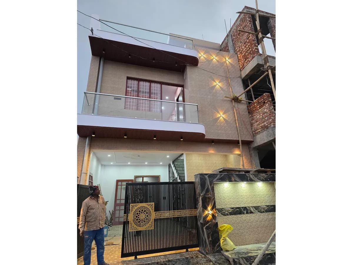 Spacious 3BHK Villa for Sale in Bharat Petrol Pump Dehradun