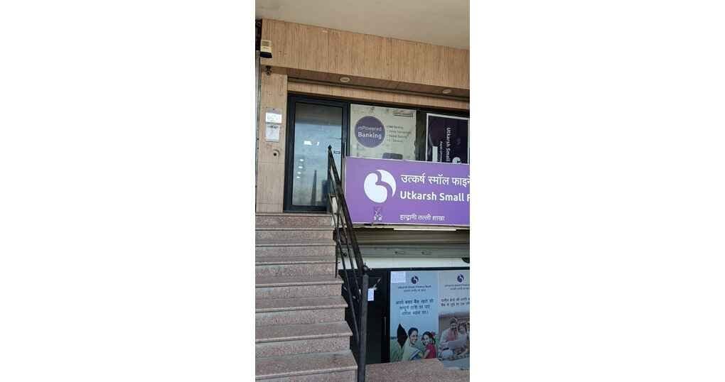 Hall 1200 sqft Near Transport Nagar
