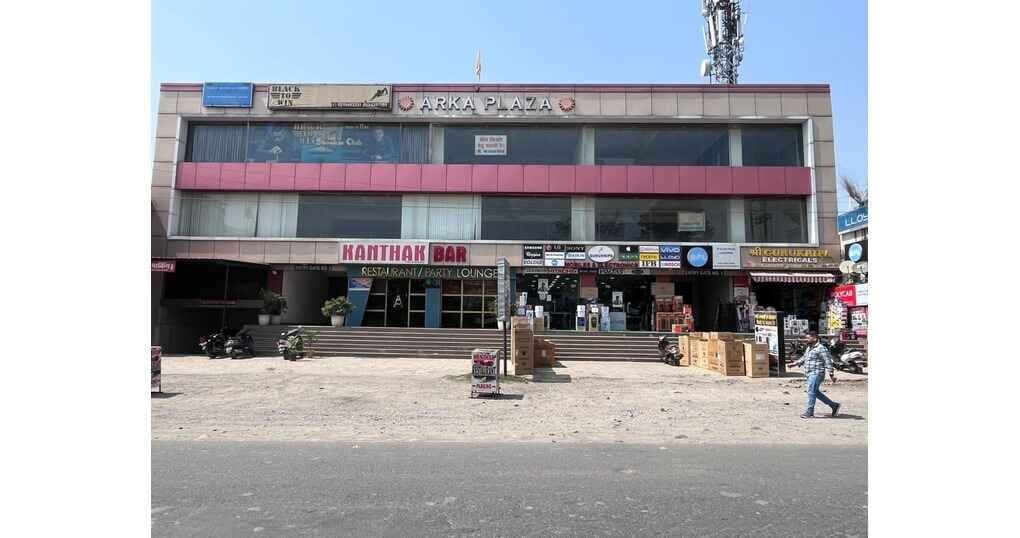 Commercial Floor 5000 sqft Near Bareilly Road