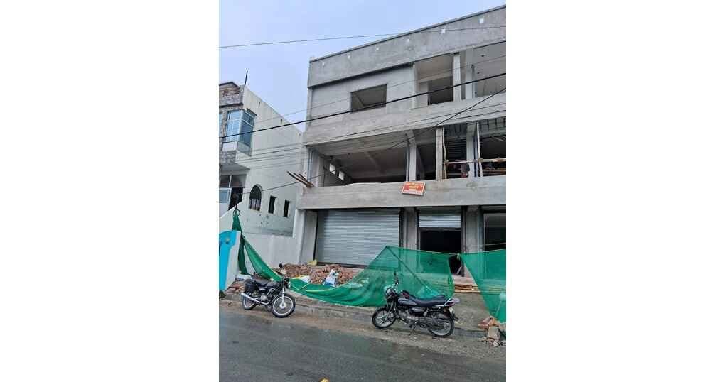 Hall for rent 1032 sqft First Floor