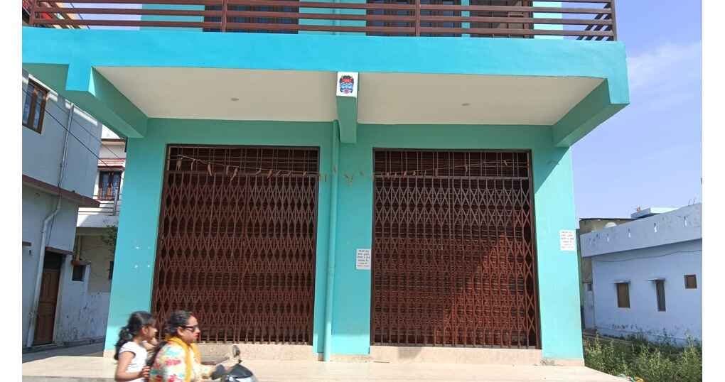 Shop 120 SqFt For Rent Near RK Tent House Rd