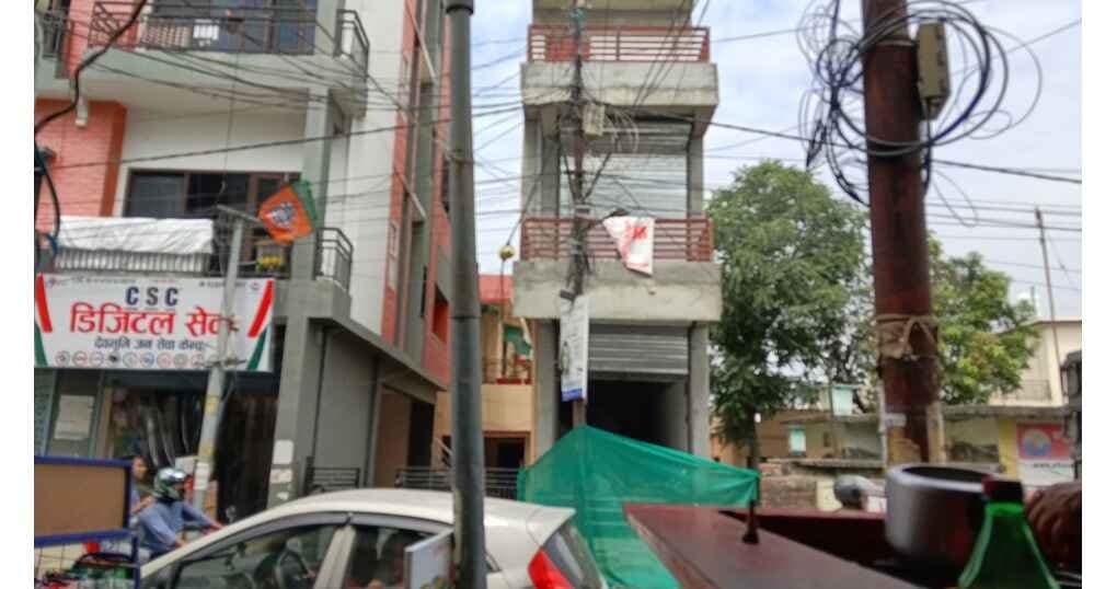 Hall 1200 SqFt For Rent Near Nawabi Road