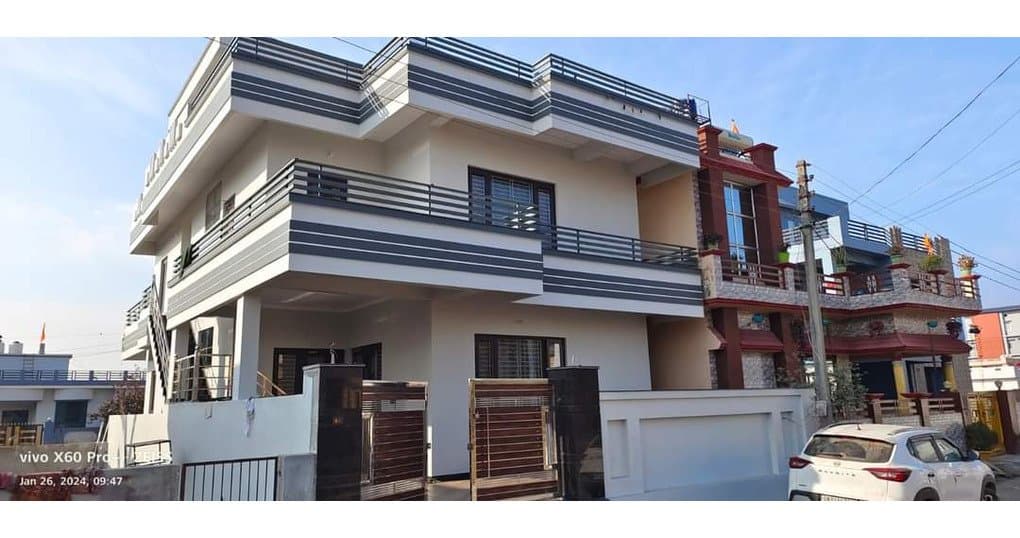 4BHK House For Sale Near RTO Road
