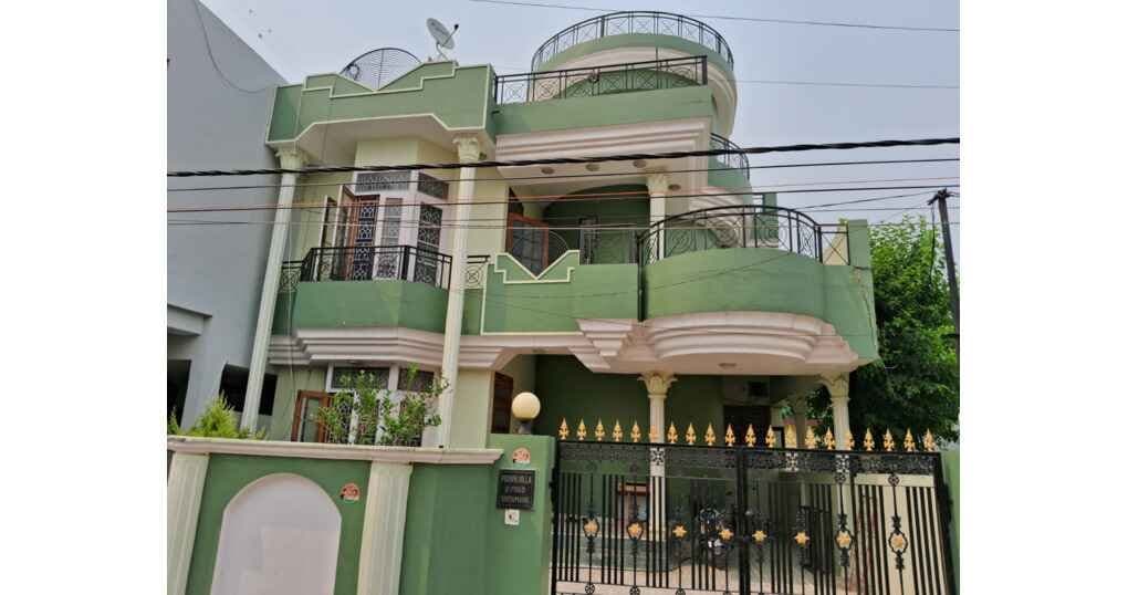 6BHK House For Sale Near Nainital Road
