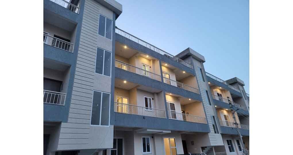 Newly Constructed 3BHK Flat For Rent Near Eco Town