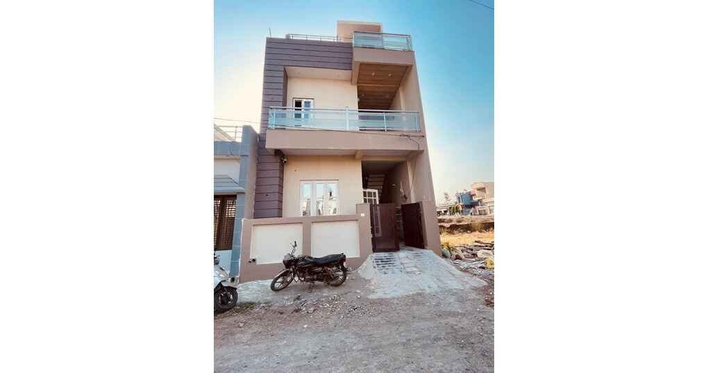 1BHK Set For Rent Near Eco Town