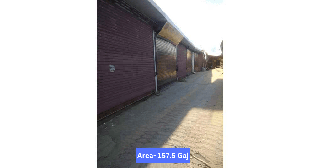 Buy Now 157.5 Gaj Shop Near Shyam Ganj, Bareilly