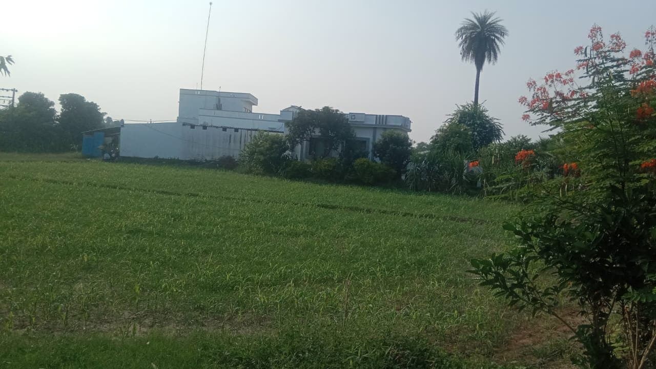 18 Acre Land with Kothi Farm House