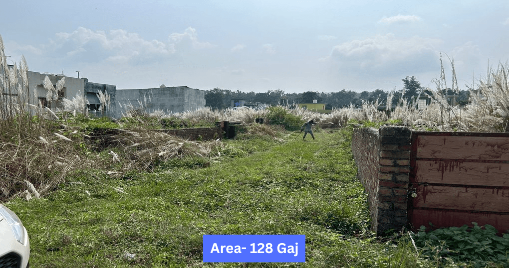 Buy Now 128 Gaj Land Near T point nakronda, Dehradun